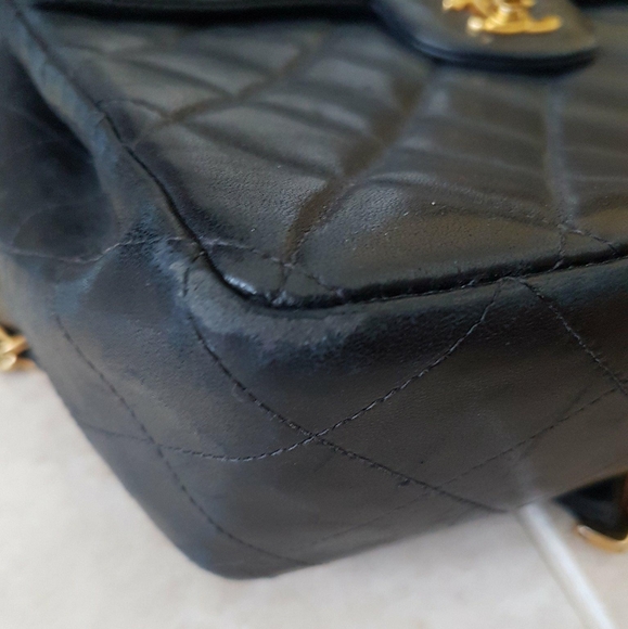 AUTHENTIC 1995 VINTAGE CHANEL CLASSIC LAMBSKIN FLAP BACKPACK WITH GHW - Picture 7 of 16